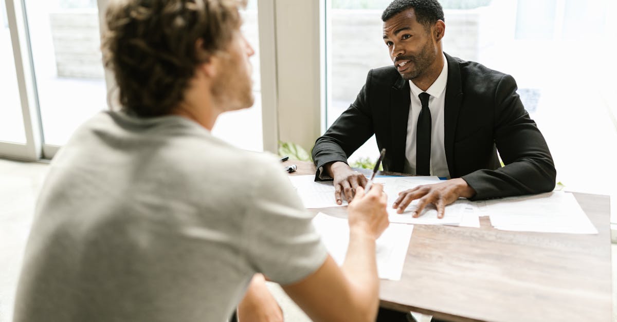 なぜ今、中小企業ほど採用ブランディングが効くのか|求人倍率8.98倍の現実を解説するイメージ